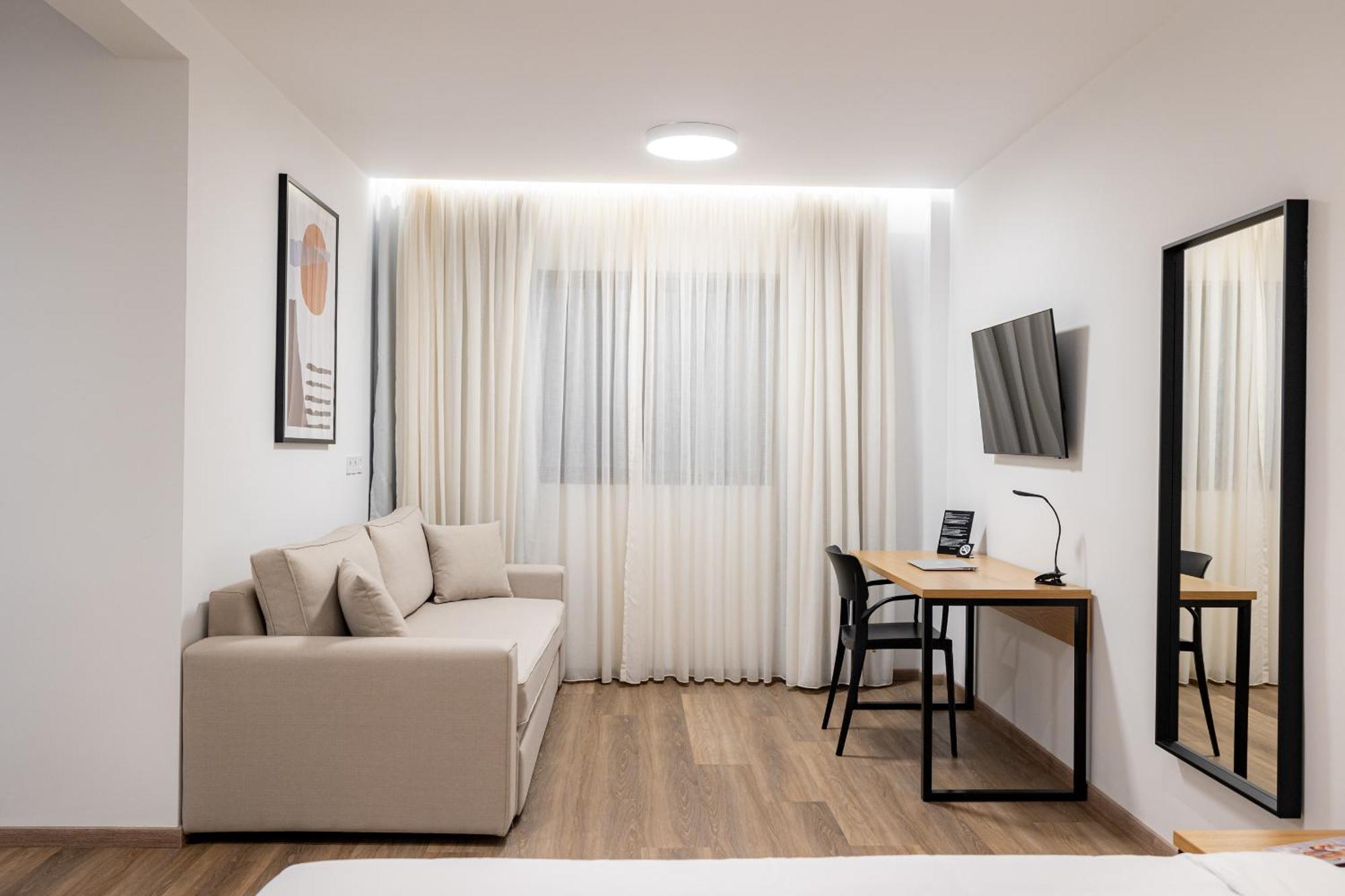 Earos Urban Living *